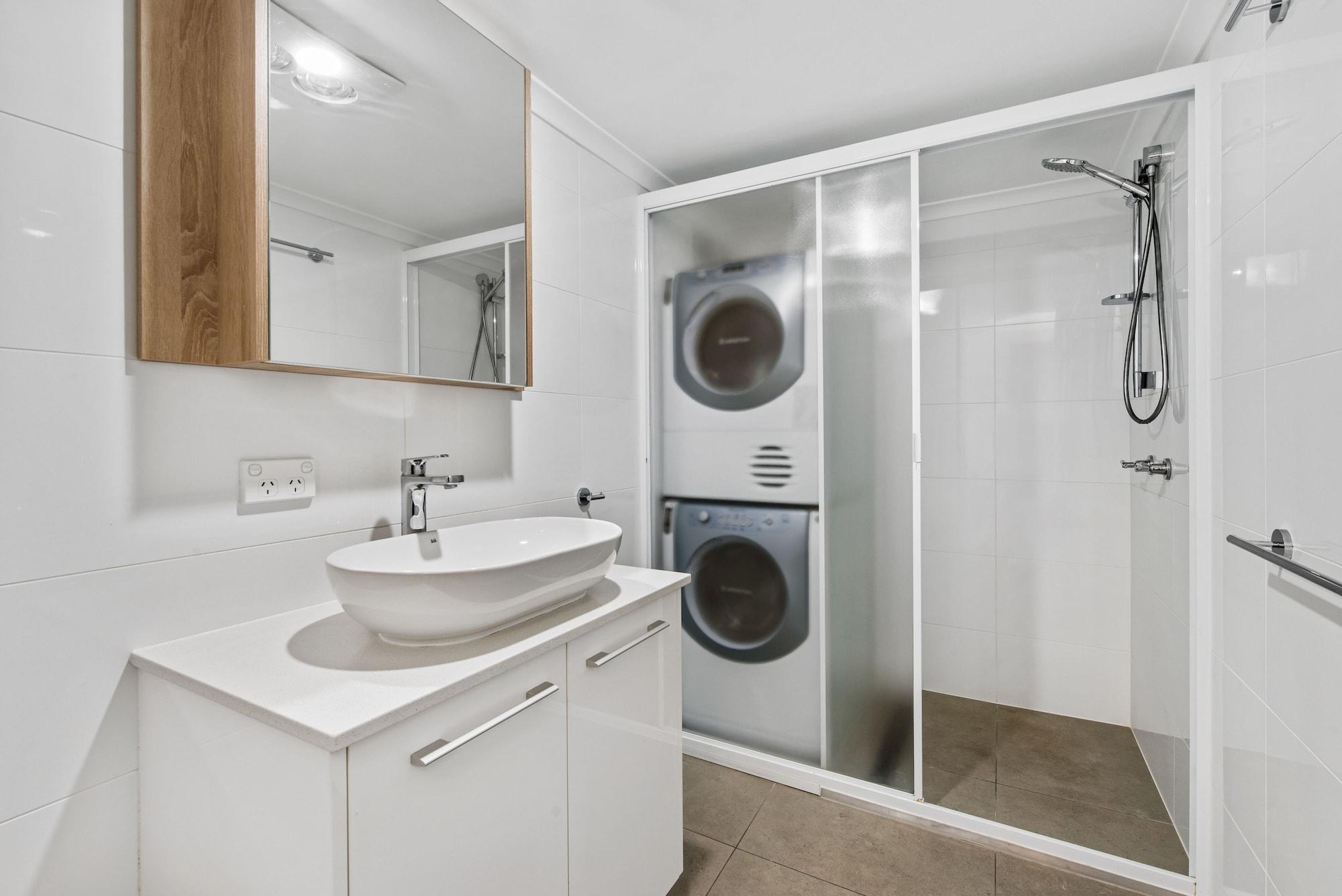 Mylos Holiday Apartments Alexandra Headland Buitenkant foto