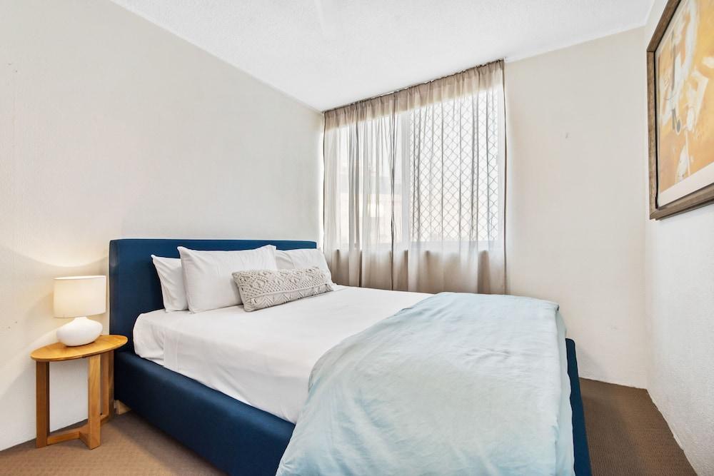 Mylos Holiday Apartments Alexandra Headland Buitenkant foto