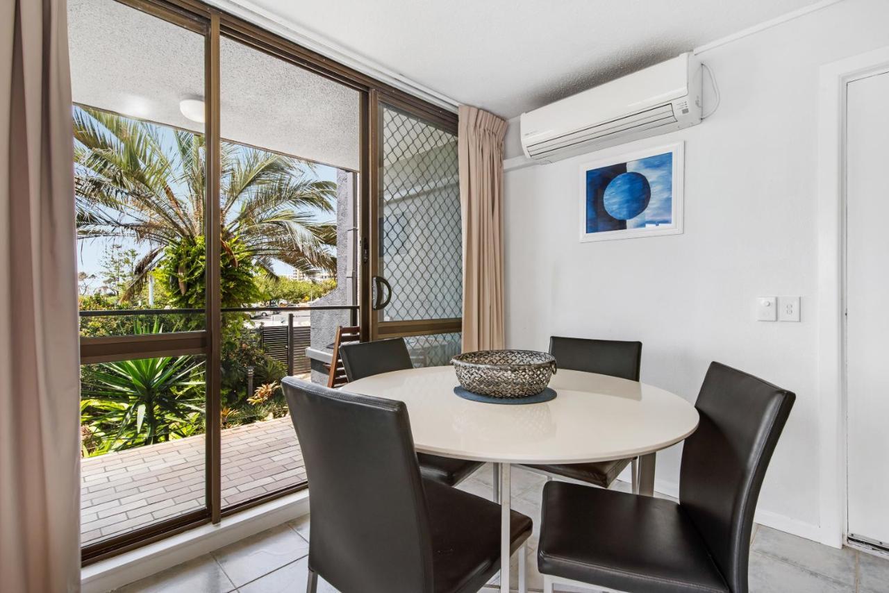 Mylos Holiday Apartments Alexandra Headland Buitenkant foto