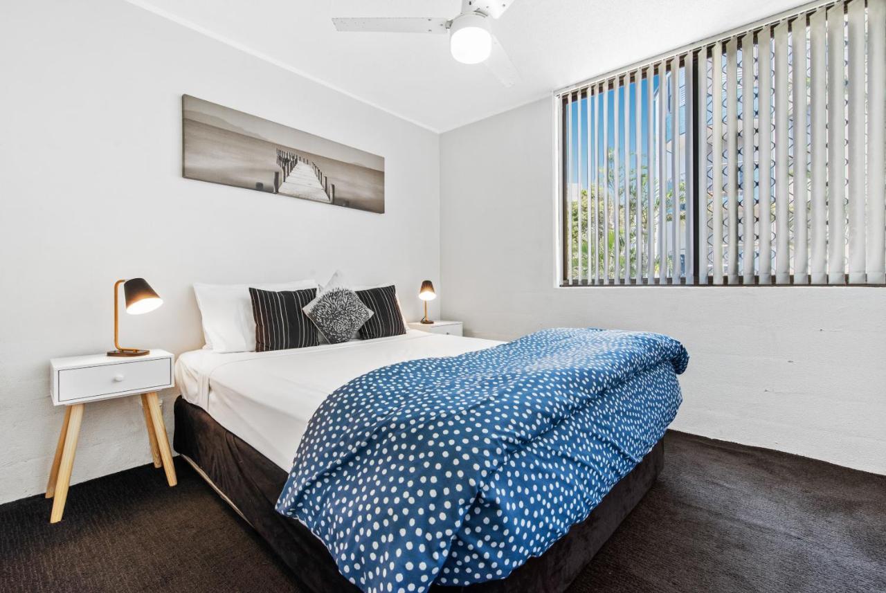 Mylos Holiday Apartments Alexandra Headland Buitenkant foto